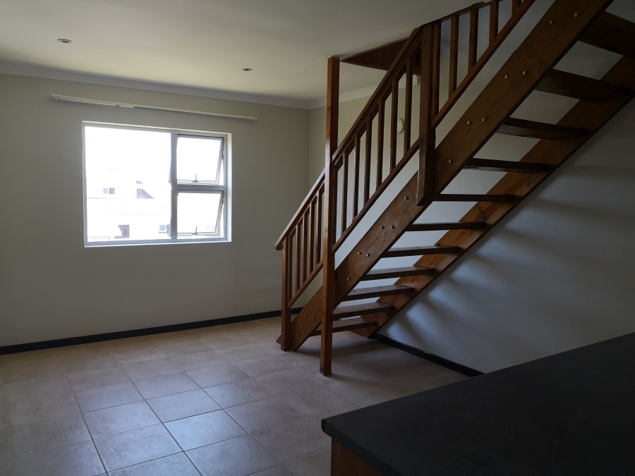 To Let 2 Bedroom Property for Rent in Beacon Bay Eastern Cape
